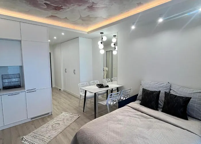 Apartament Pod Roza Szajnowicza Iwanowa 27A